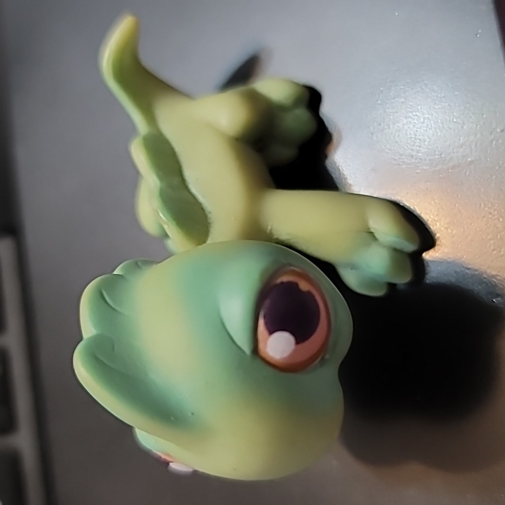 Littlest Pet Shop Hasbro LPS 1st Gen. Iguana #374 Tropical Pets
